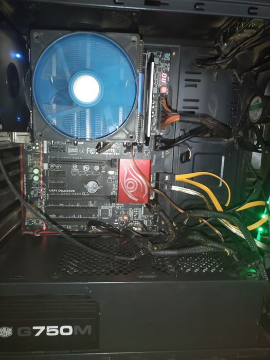 Core i7 kampyuter sotladi srochnaa