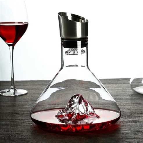 Декантер - бутилка за вино и уиски с 3D планина