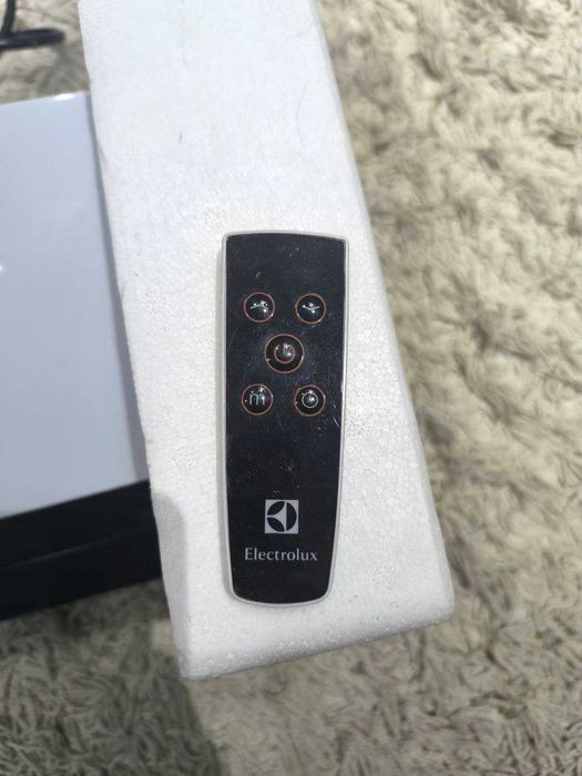 Обогреватель-фен ELECTROLUX