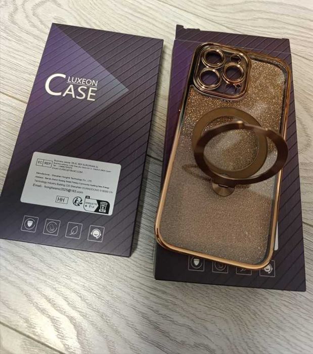 Husă MagSafe cu Stand Rotativ 360° pentru iPhone 17 Pro Max, Antișoc, Desert Titanium