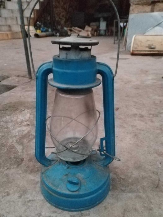 Стар фенер на газ