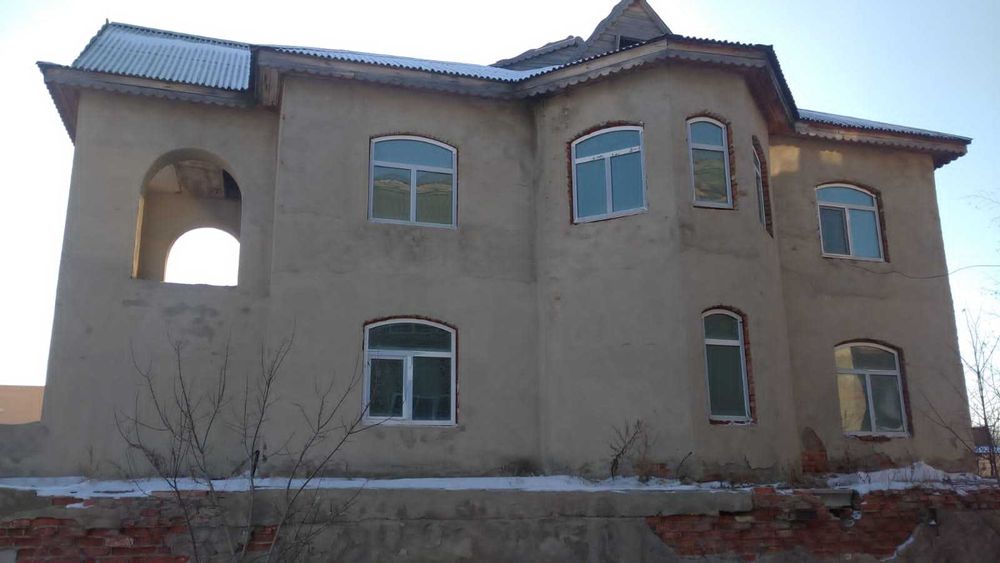 Продается  недостроенный дом в Боровом