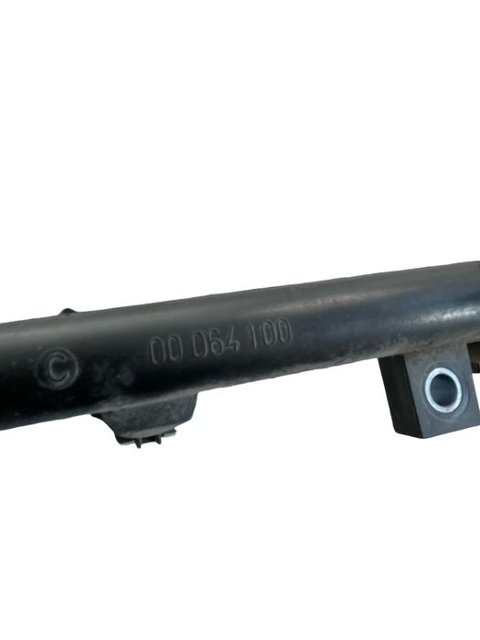 Rampa Injectoare Dacia Duster 2010 - > 1.6B 8200139674