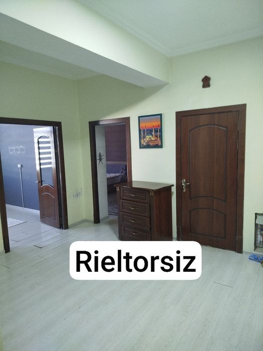 Maklersiz Arenda novostroyka  3-4 xonalik Namangan, UVD oilaga faqat