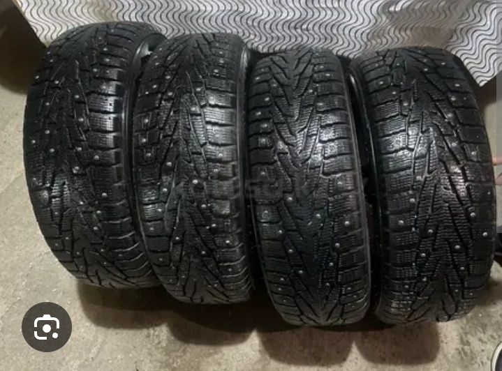 225/60 R18 Nokian