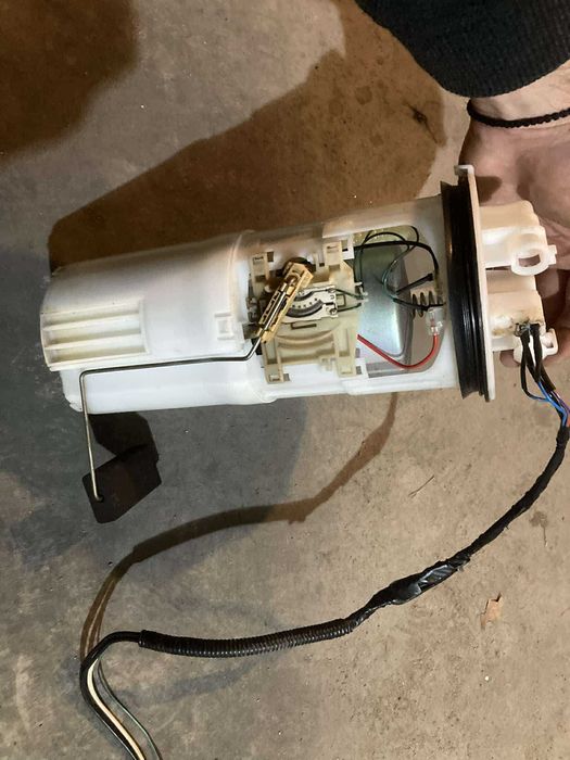 Горивна Помпа за Land Rover Freelander SUV I 1.8 16V 4x4