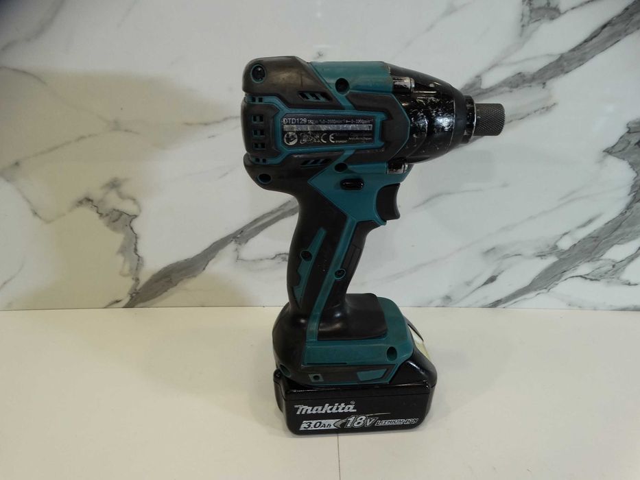 Makita DTD 129 - Акумулаторен импакт драйвер 160 Нм