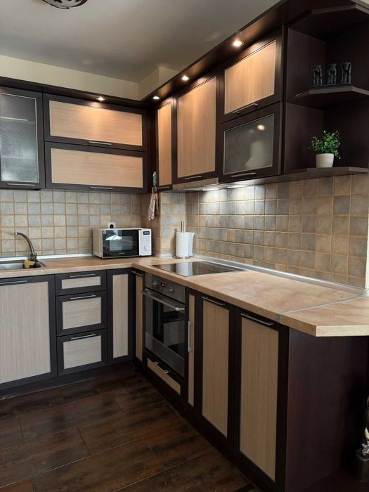 Дава се под наем Двустаен апартамент в Бургас, Сарафово - 65 кв.м за 433.5 € - Снимка #4