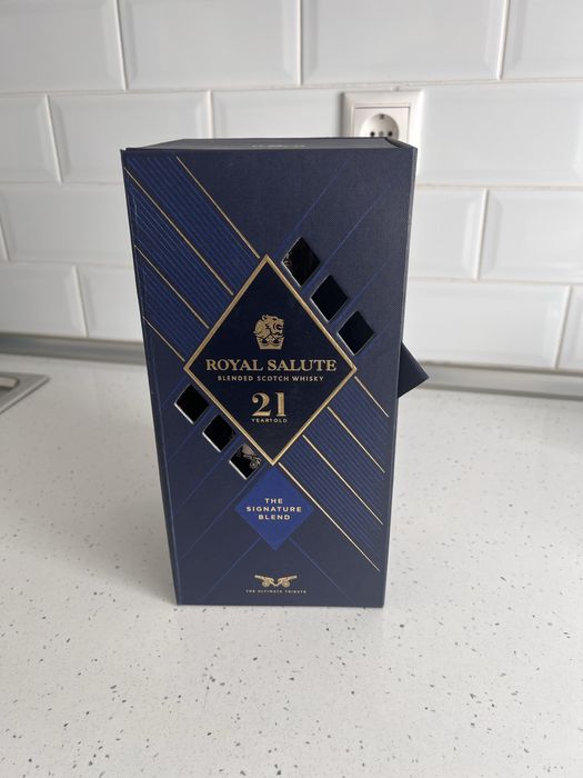 Chivas Royal Salute 21 years whisky