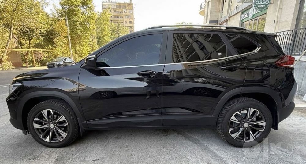 Tracker 2 Premier Plus 2025