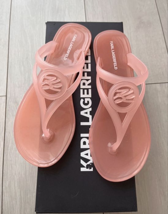 Papuci Karl Lagerfeld marime 35 noi