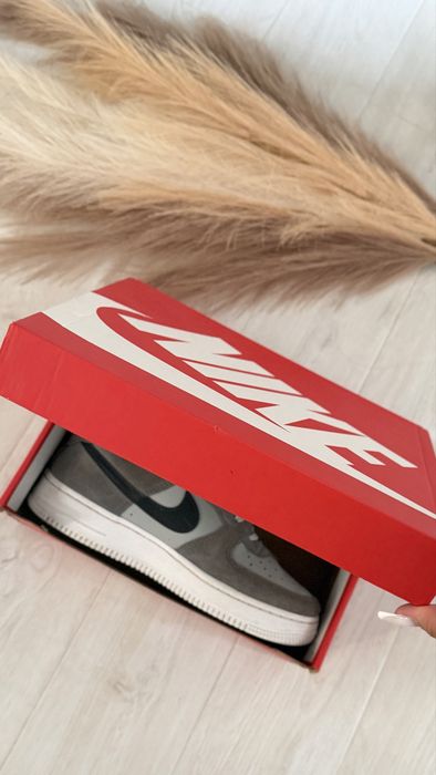 Nike Air Force 1 — 37 размер