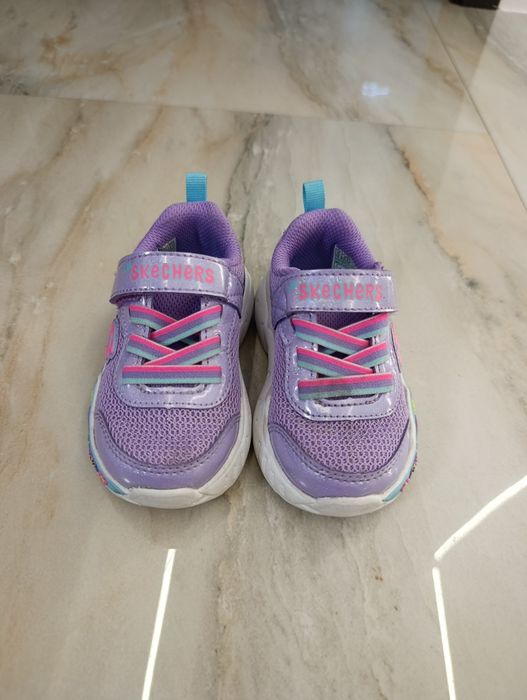 Skechers mărimea  21