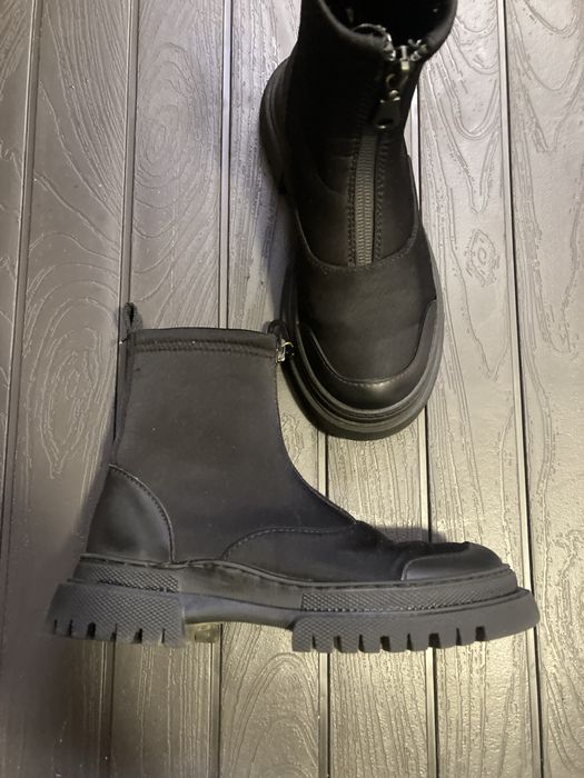 Ghete Zara fete Negre