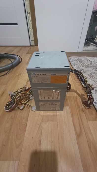 Продам блоки питания на 300w за 1500тг (3000тг это не правильная цена)