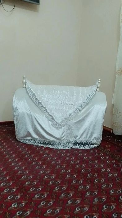 Бешик срочна сотилади йенги...