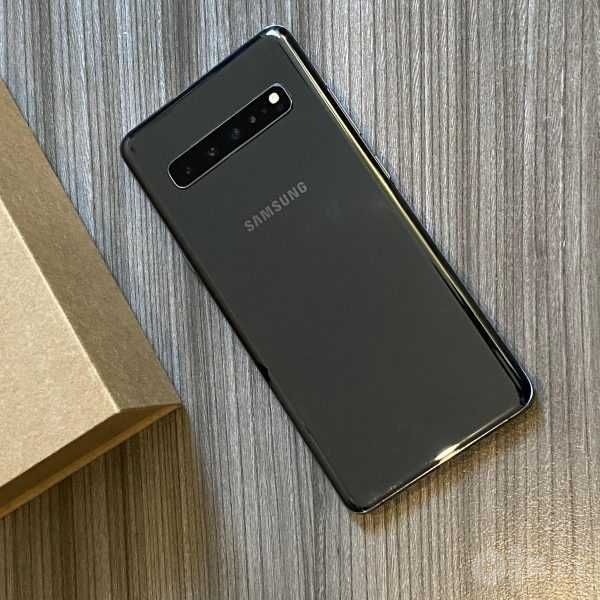 Samsung s10 5g. 256