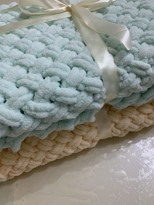 Детские одеяла ручной работы. Пледы из Ализе пуффи на заказ