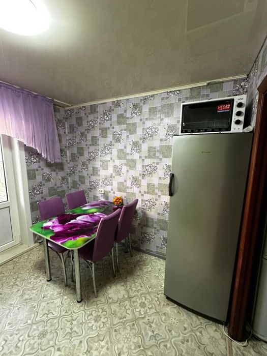 Продам  3 ком, Сити-Молл