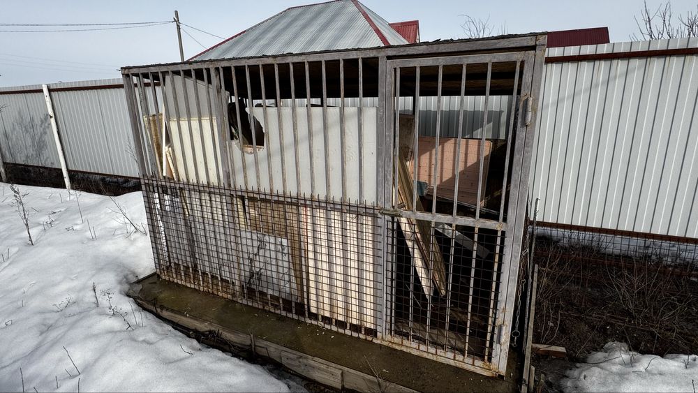 Вальер из хорошего металла