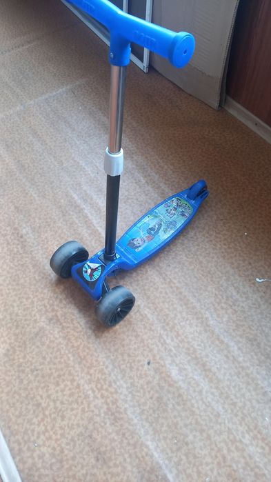 Продам детский самокат