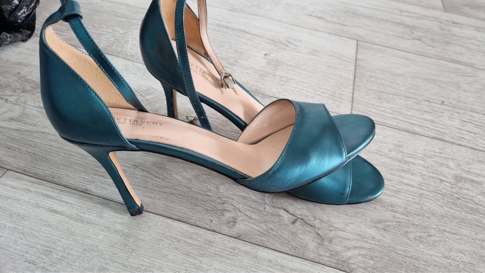 обувь 39 размера