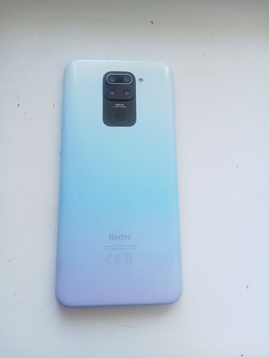 Продам телефон Redmi Note 9  4/64GB