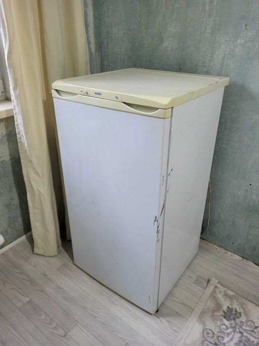Холодильник рабочий