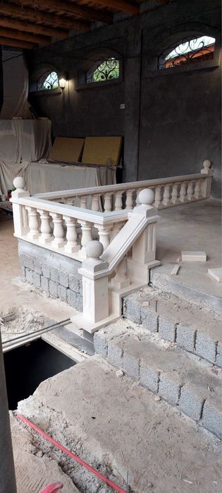 Тапчан из натурального камня