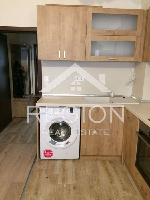 Дава се под наем Двустаен апартамент в Варна, Лятно кино Тракия - 69 кв.м за 398.82 € - Снимка #2