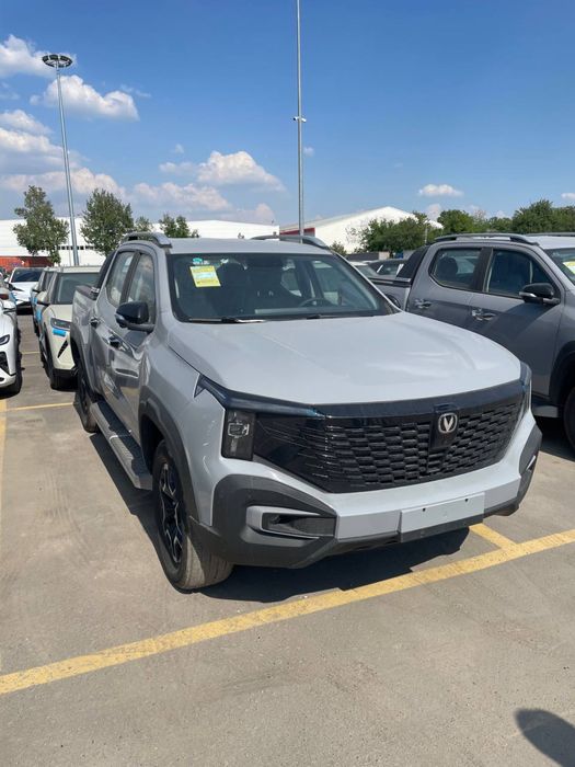 Prodam Changan hunter. Gibrid. V idealnom sostoyanii.