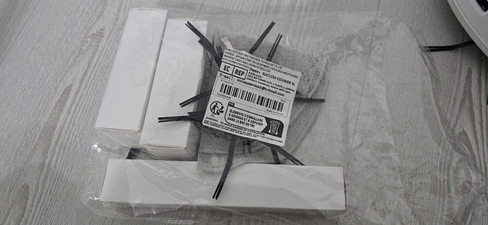 Robot de aspirare Roborock Q8 Max inca in garantie