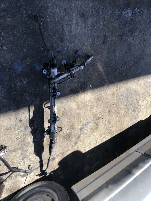 Хидравлична рейка бмв 7 ф01/02 ( hidravlichna reika bmw 7 f01 )