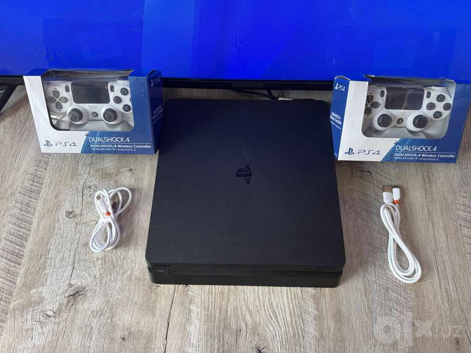 PlayStation 4 Slim 1TB Goldhen proshivkalik