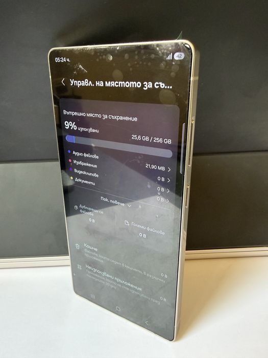 Samsung S25 Ultra 256Gb 100% батерия