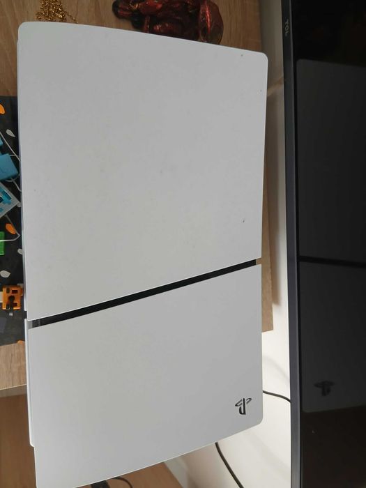PS5 Slim cu disk + 2 controllere DualSense