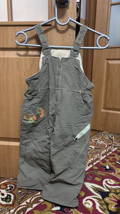 Продам демисезонную одежду для детей