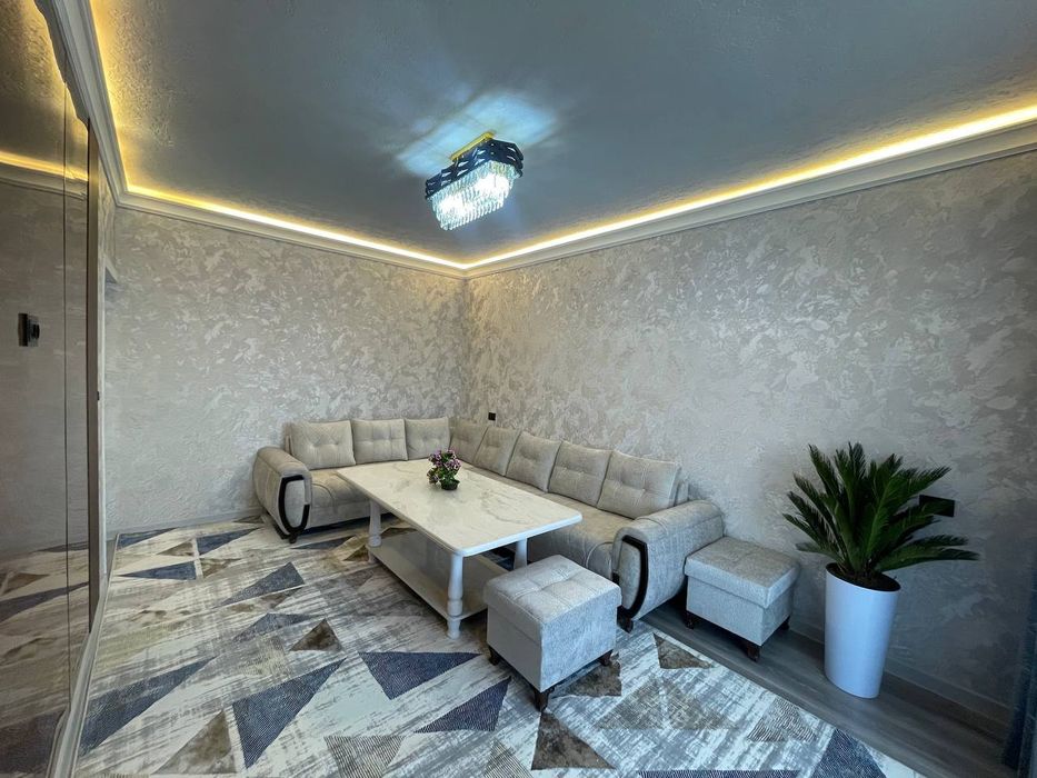 Продаётся 3х комнатная квартира на 4м этаже в 5ти этажном доме.