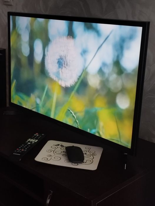 Телевизор Samsung