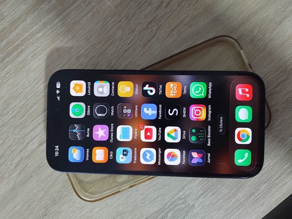 Iphone 15 disponibil