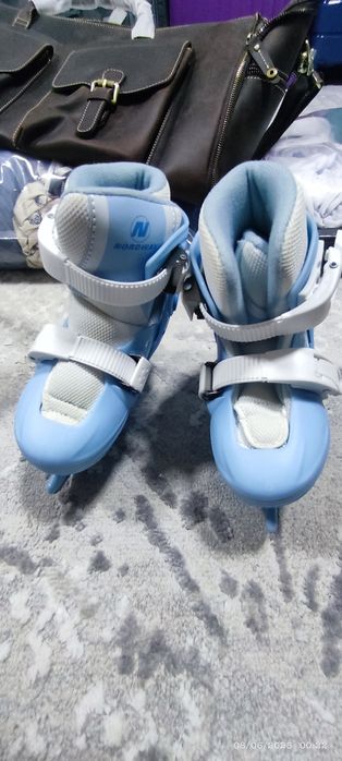 Продам коньки детские