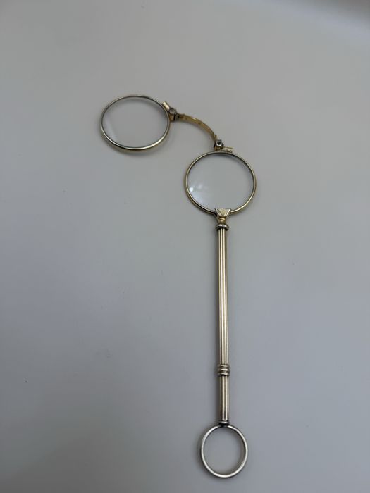 Ochelari vechi lornion