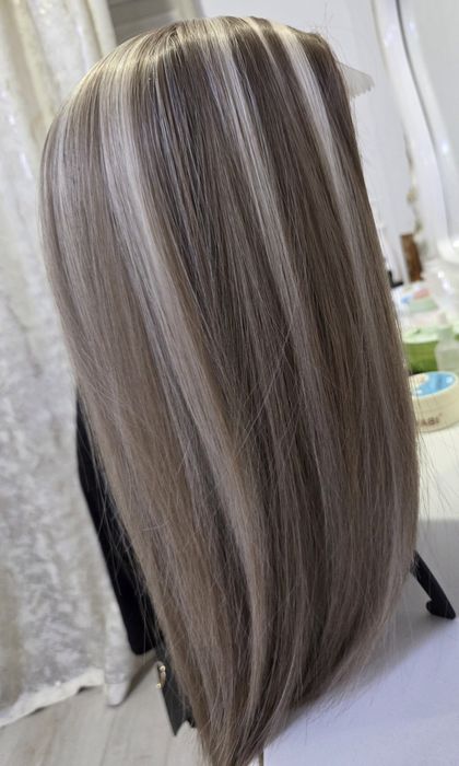 Продам парик женский