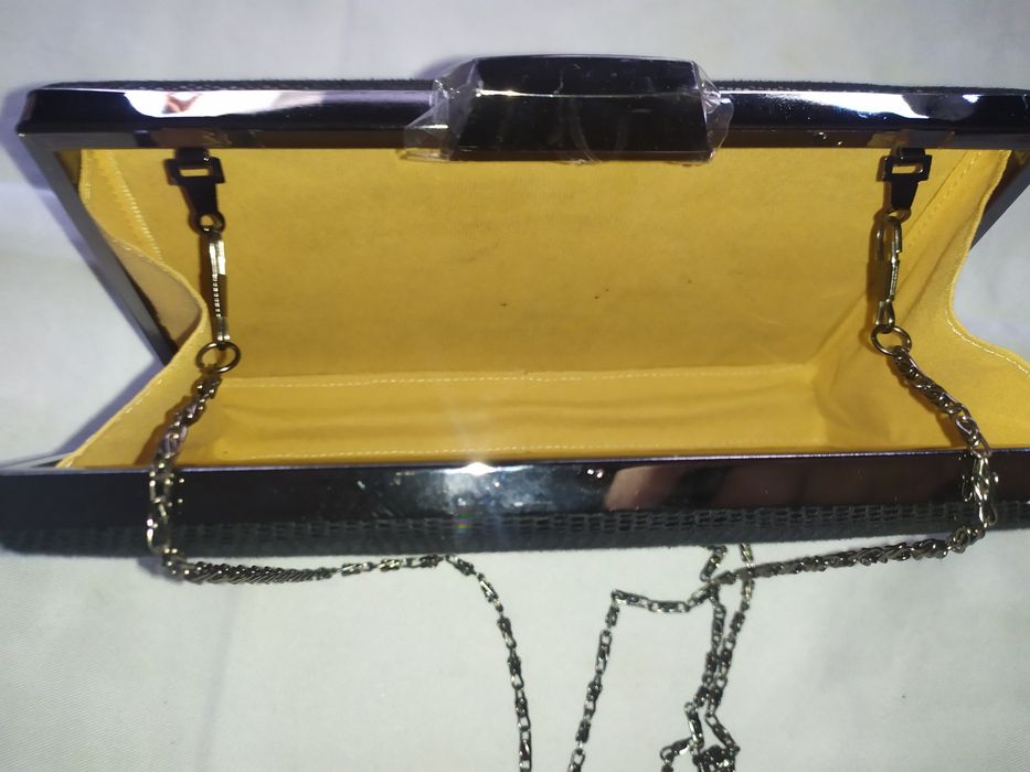 Малки чанти, естествена кожа