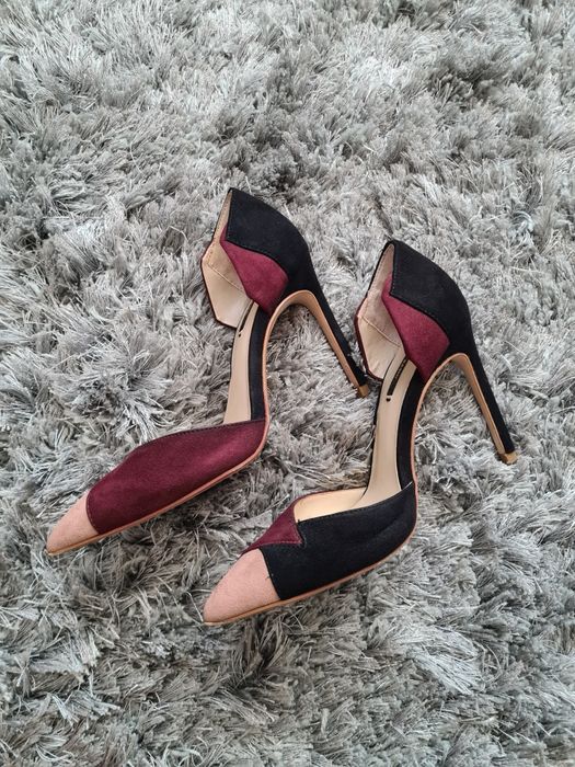 Официални обувки Zara