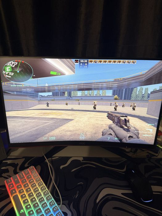 Monitor Curbat Aoc 144Hz