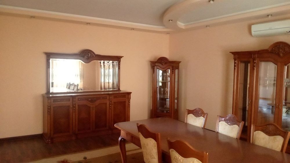 Срочно продаётся коттедж 6 соток город Навои водокачка