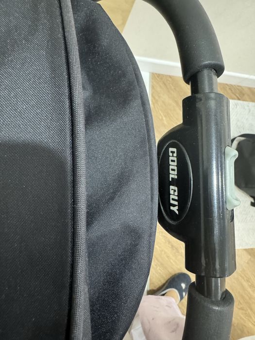 Коляска прогулочная