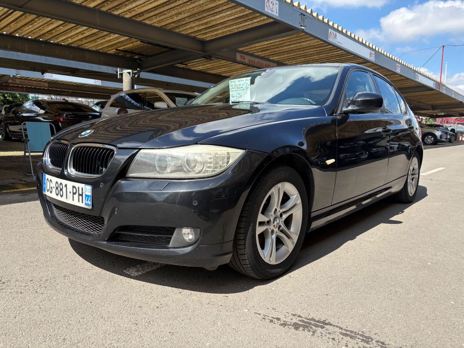 BMW 3 Series 2011
