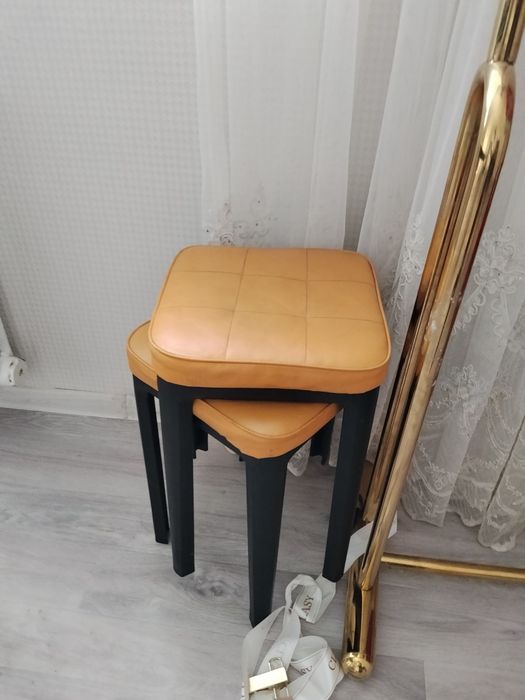 Продам Обеданный стол